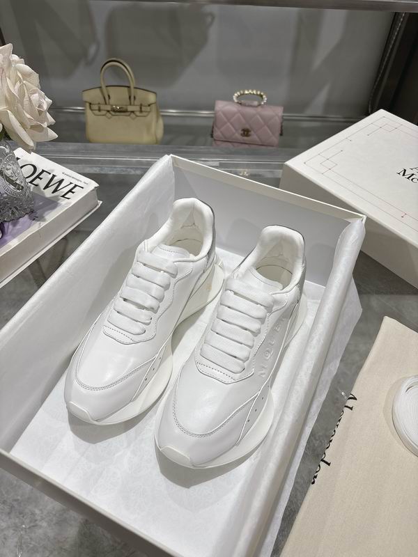 Alexander McQueen Style Runner Sneaker - White & Metallic Silver - Image 2