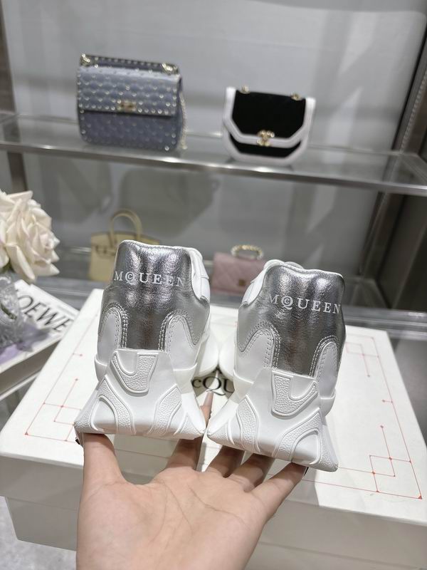 Alexander McQueen Style Runner Sneaker - White & Metallic Silver - Image 3
