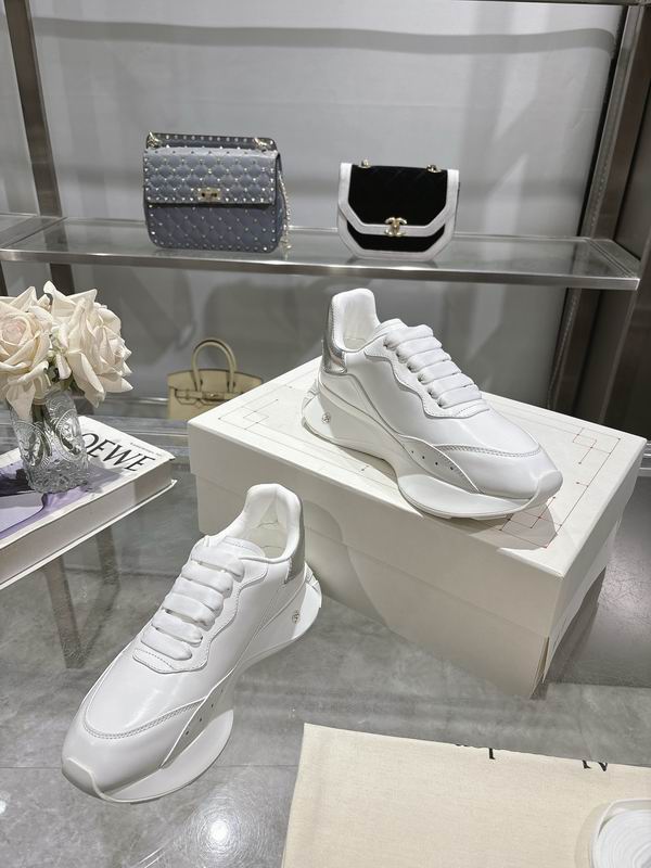 Alexander McQueen Style Runner Sneaker - White & Metallic Silver - Image 5