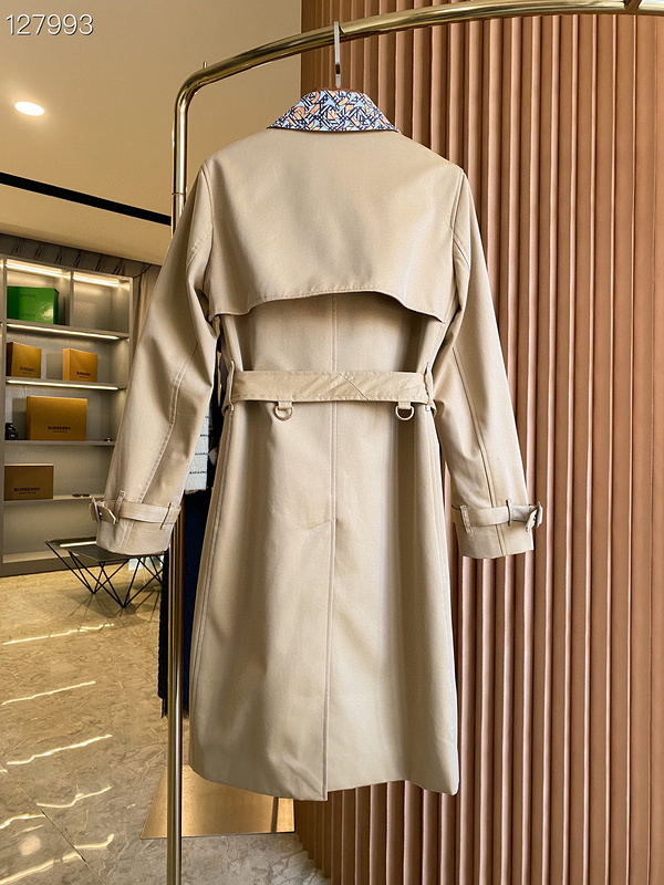 Burberry Honey Monogram Collar Trench - Image 5