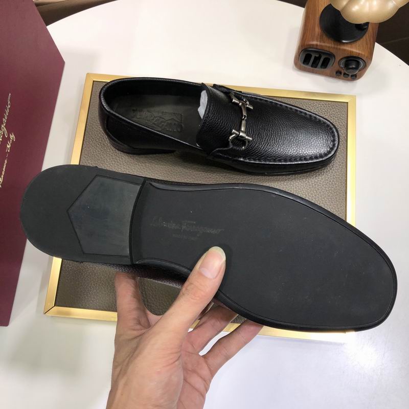 Ferragamo Pebble Leather Loafers Black - Image 2