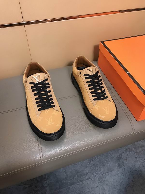 Louis Vuitton Monogram Canvas Low-Top Sneaker Beige/Black - Image 4