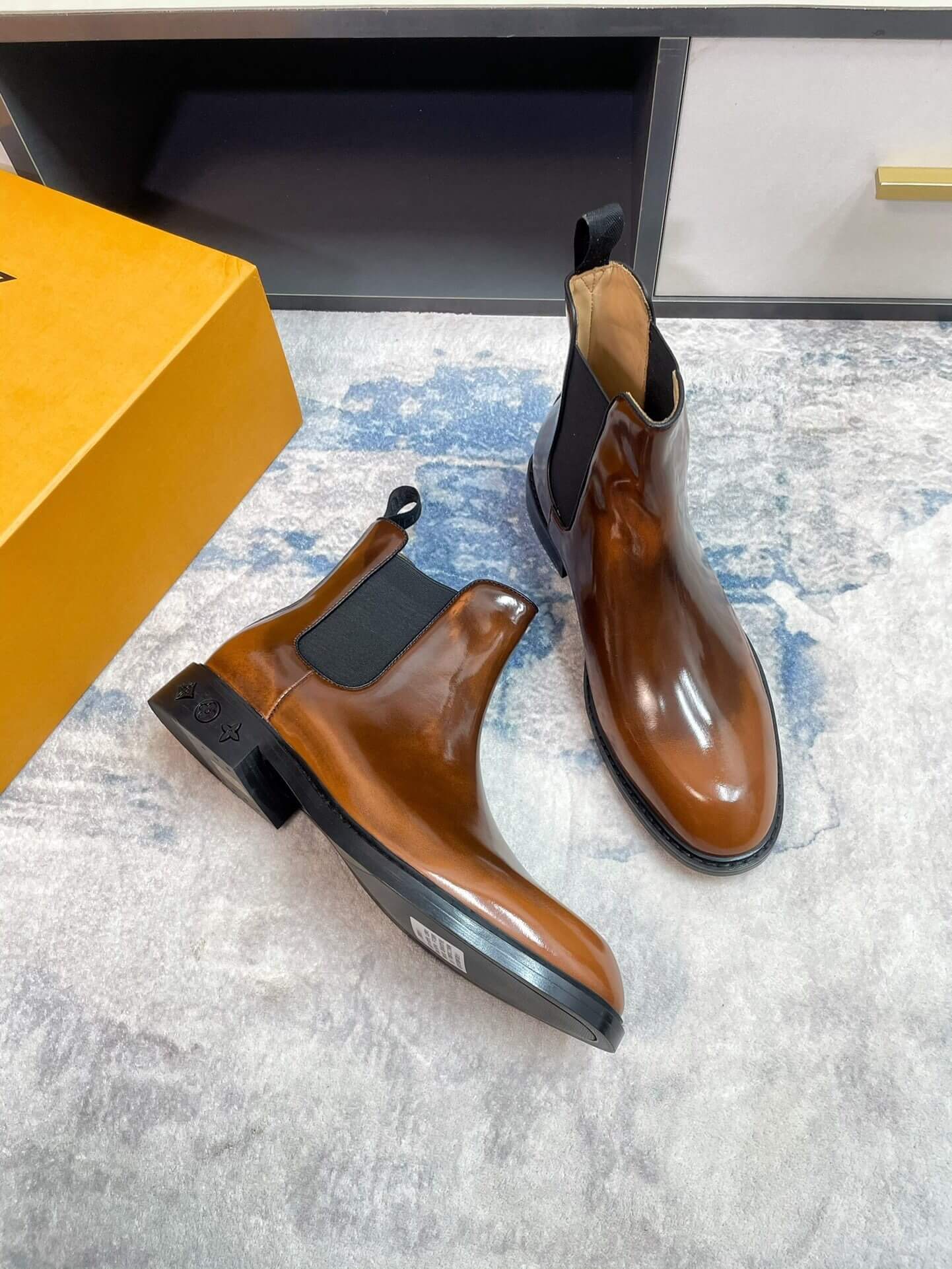 Classic Patina Chelsea Boot - Image 6
