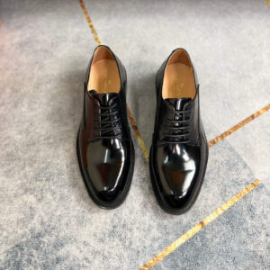 Pair of Classic Polished Derby Shoes in high-gloss Black Calfskin Leather.