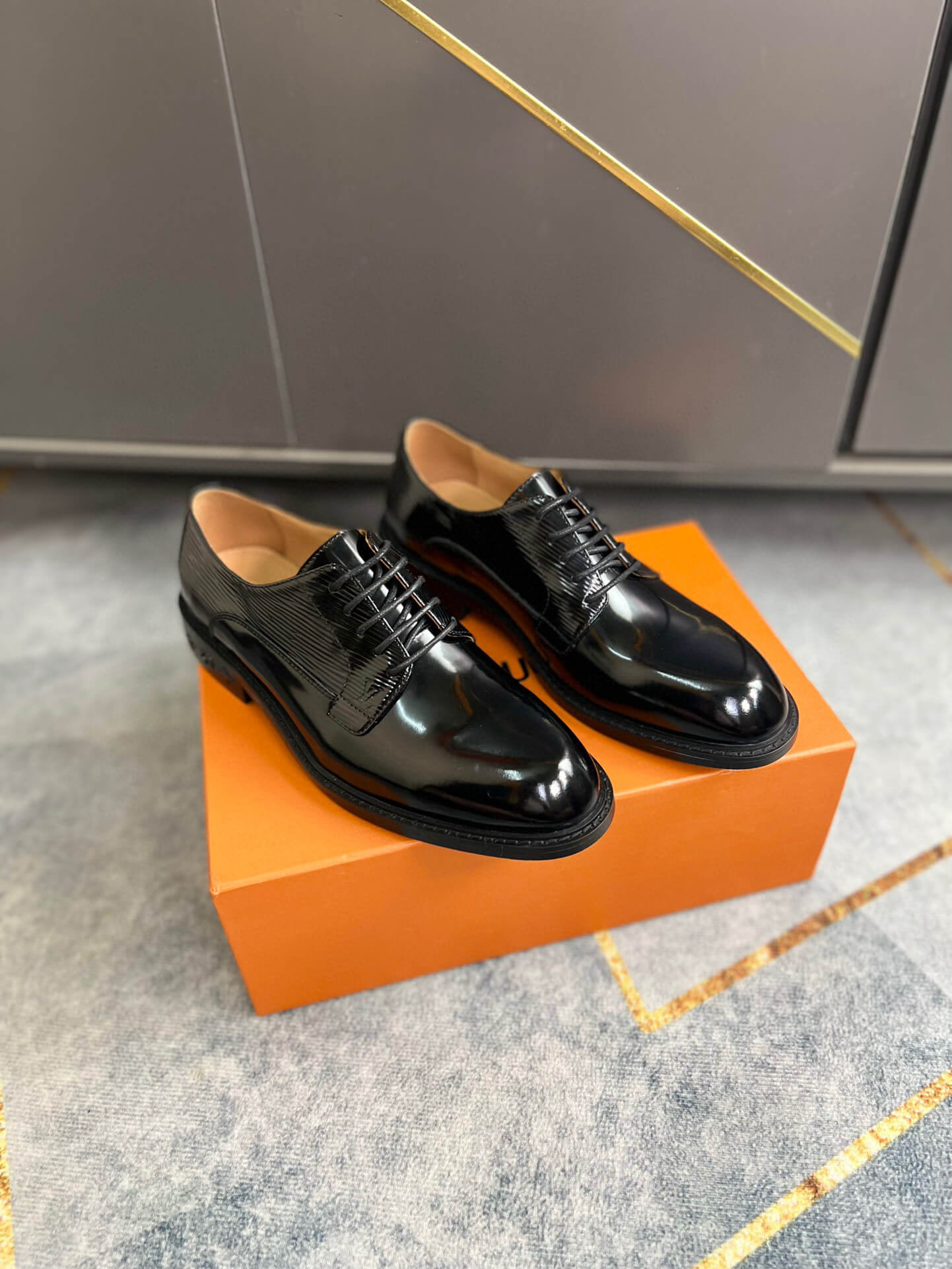 Classic Polished Derby Shoe - Image 6