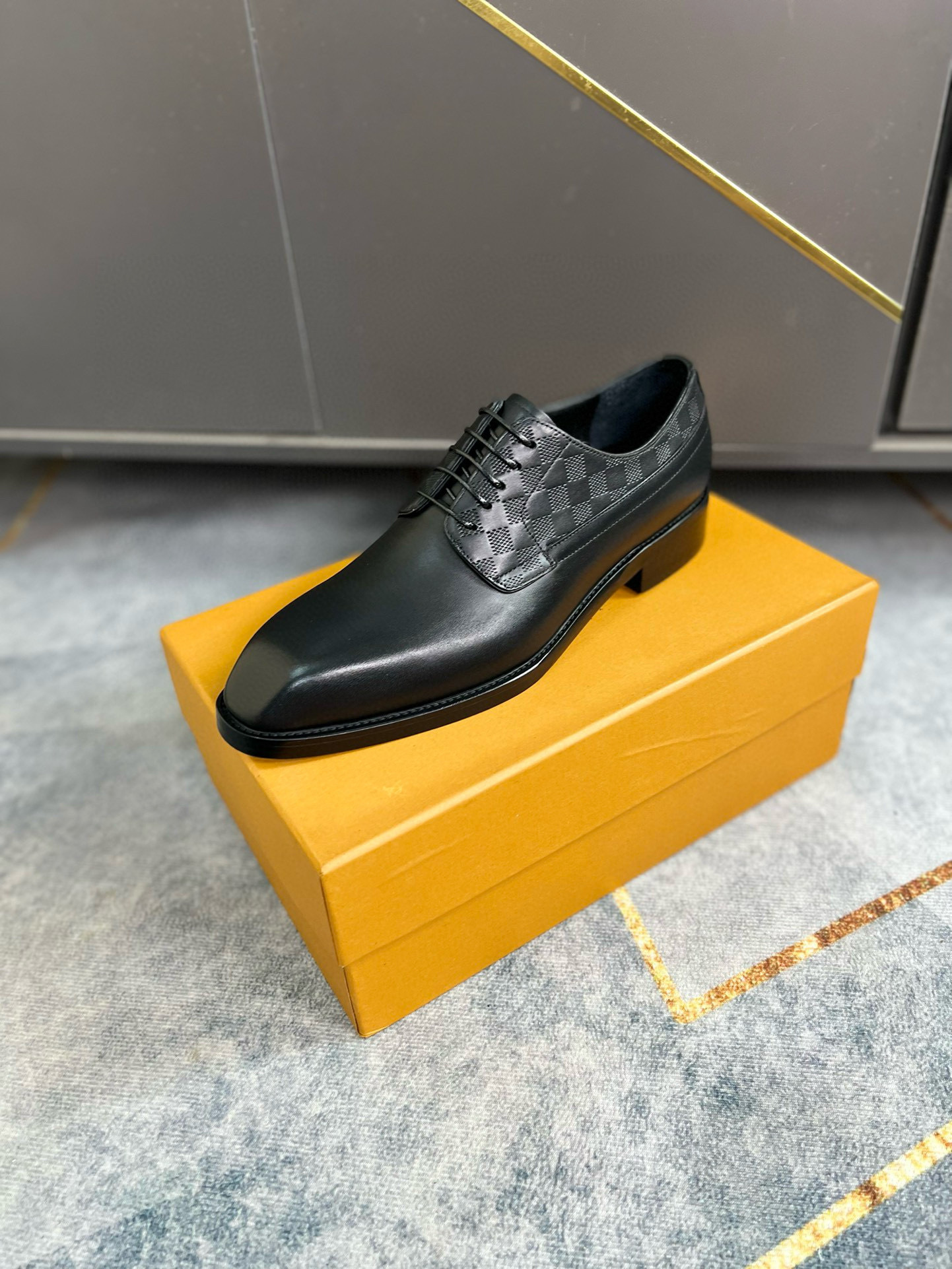 Damier Formal Captoe Oxford Shoe - Image 3