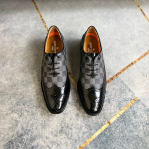 Graphite-Wingtip-Oxford-Shoe