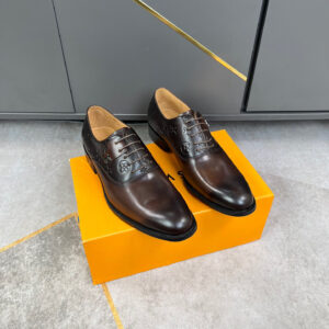 The Louis-Vuitton-Brown-Monogram-Oxford