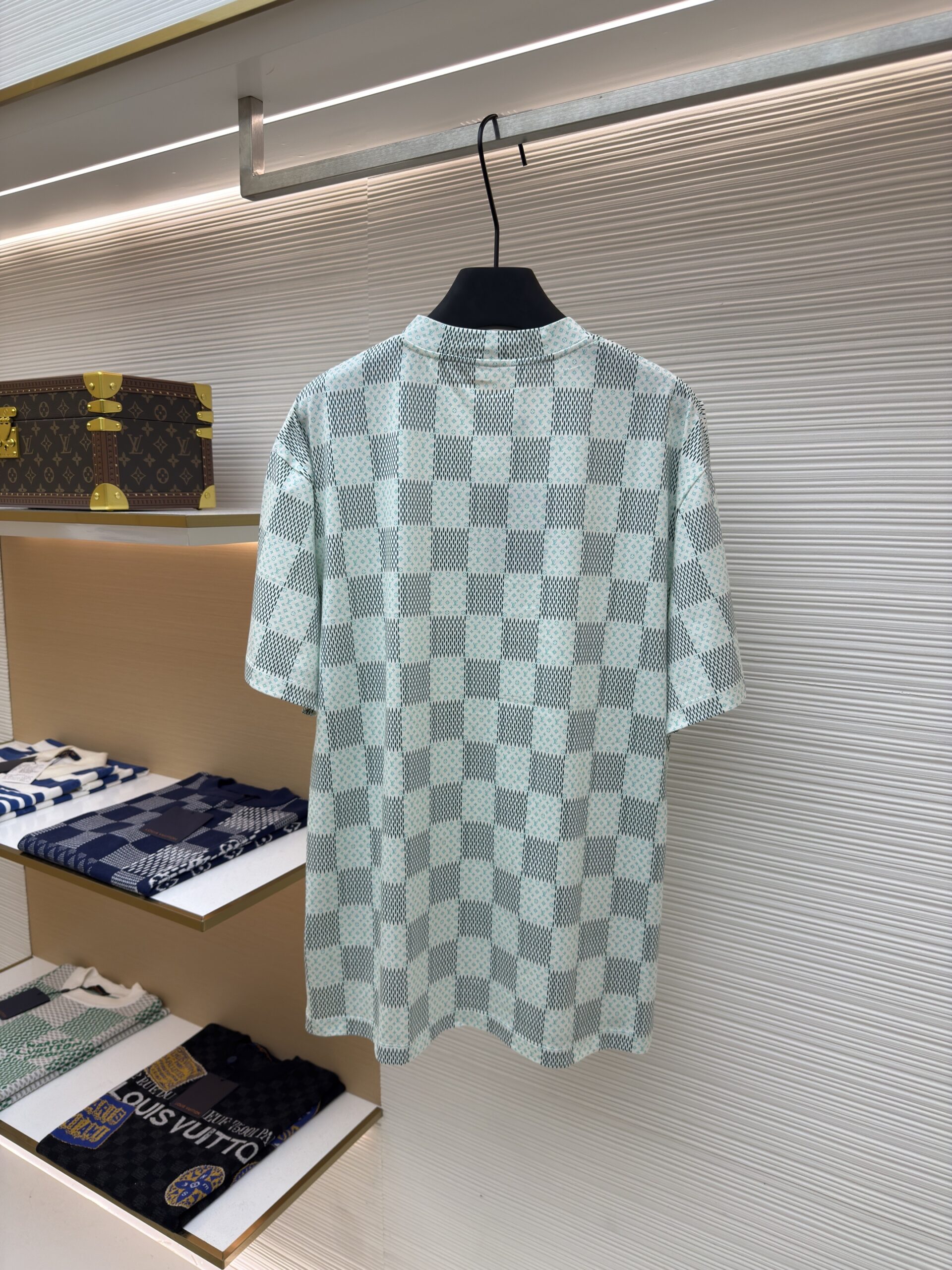 Men's Louis Vuitton Green Damier T-Shirt