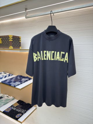 Men's Balenciaga Dark Grey Oversized Yellow Logo T-Shirt