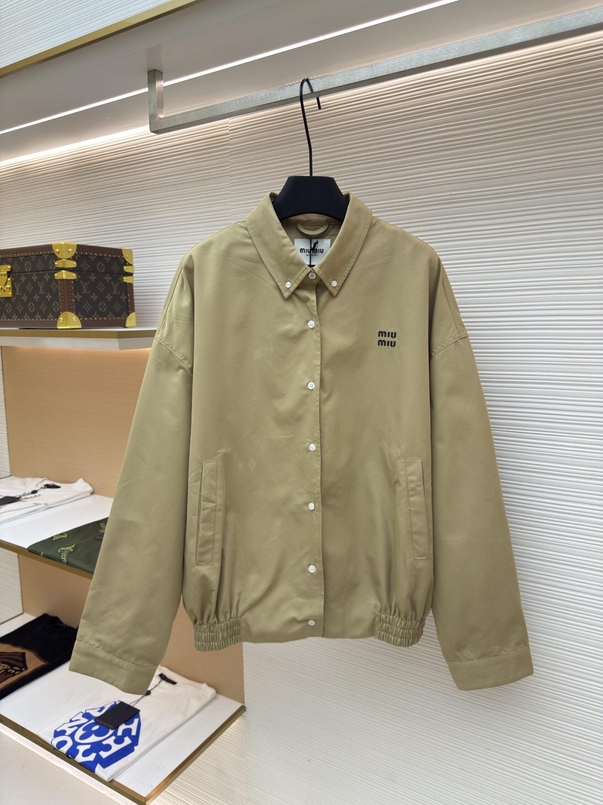 Burberry Lightweight Jacket Beige