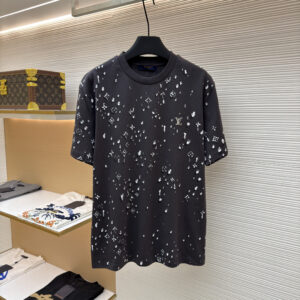 A high-quality Louis Vuitton Black 3D Monogram "Aqua Splash" T-Shirt featuring a 3D-effect splash pattern and metallic LV chest logo.