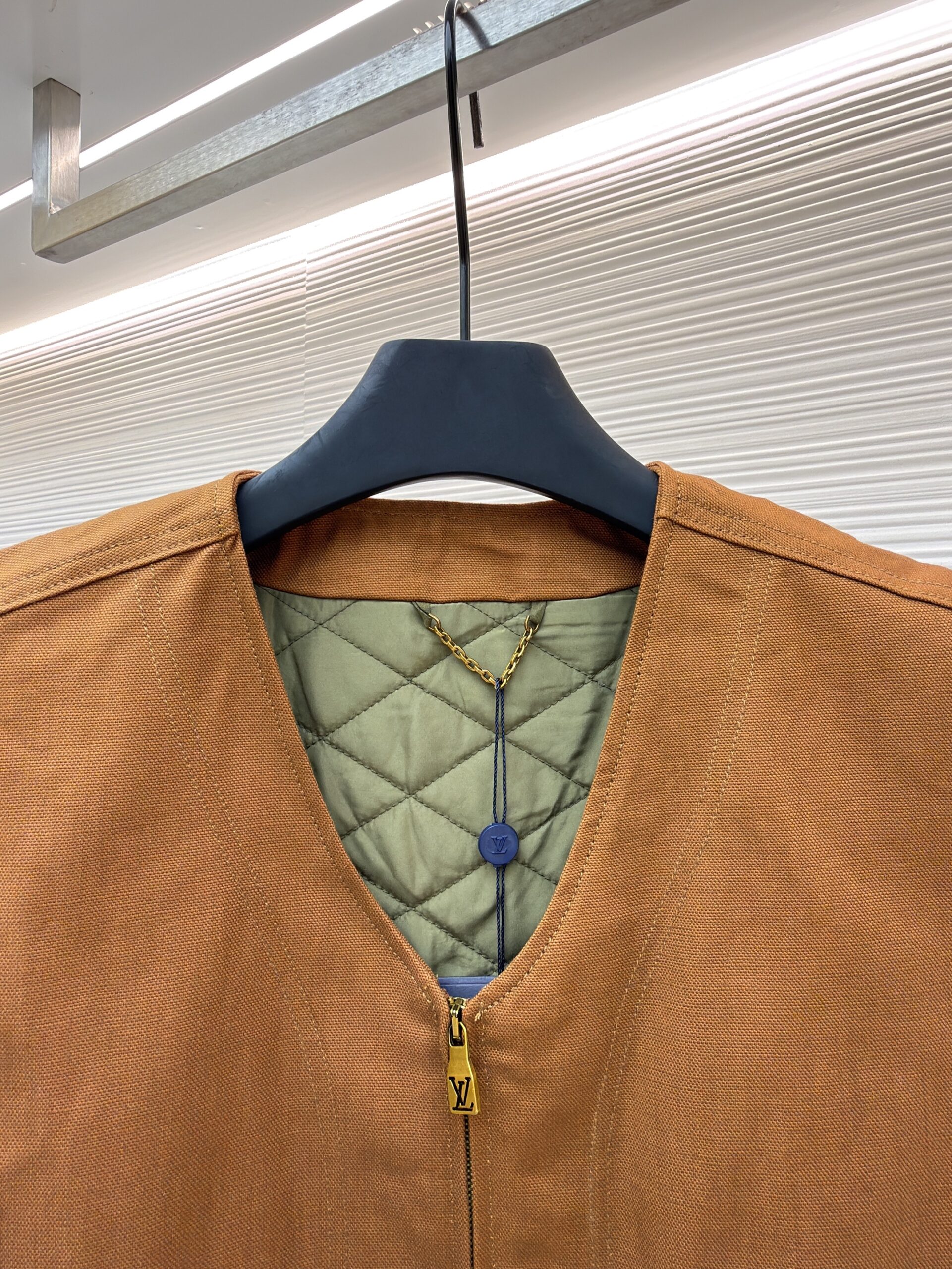 Louis Vuitton Monogram Pearl Embellished Brown Workwear Vest - Image 5