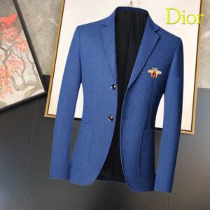 Tailored Single-Breasted Blazer