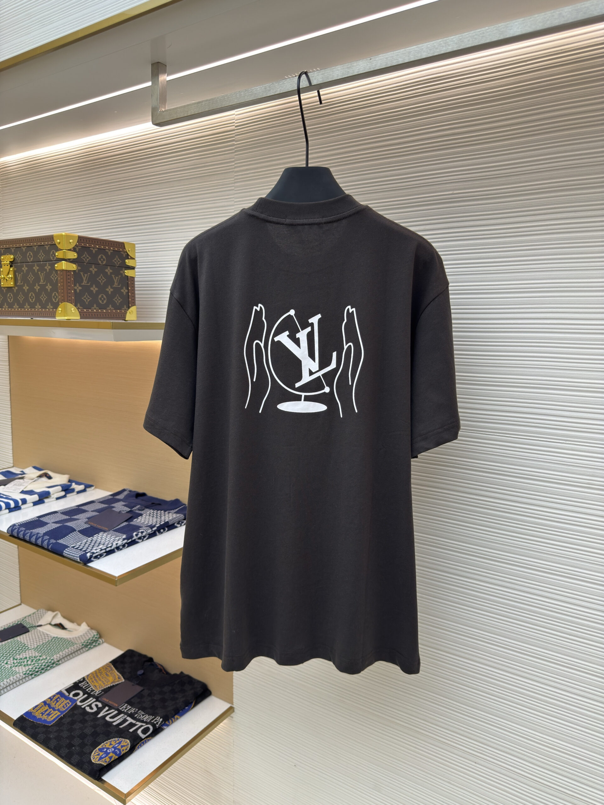 Louis Vuitton Globe Graphic Black T-Shirt