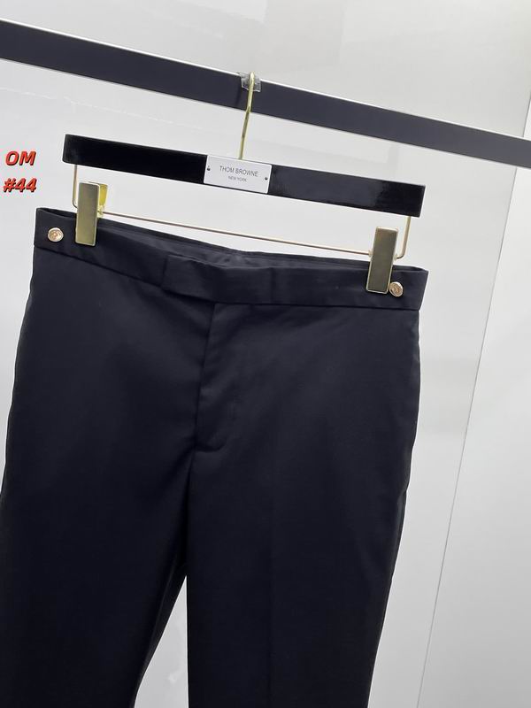 Men's Premium Black Suit with Armband Detail for Prom Nights - Image 9