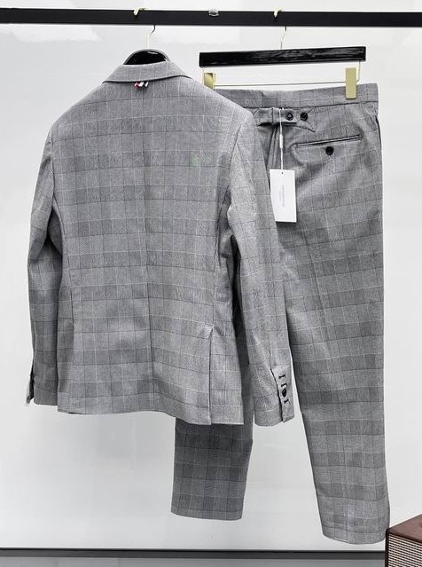 Men's Grey Plaid Suit for Wedding Events - Image 5