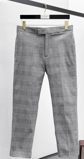 Men's Grey Plaid Suit for Wedding Events - Image 4